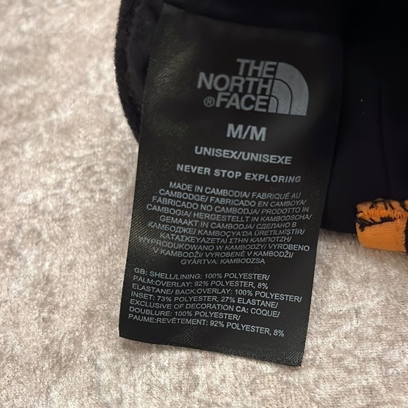 Brand New The North Face Denali ETip Touchscreen Gloves Zippered Black Plaid - Picture 10 of 13